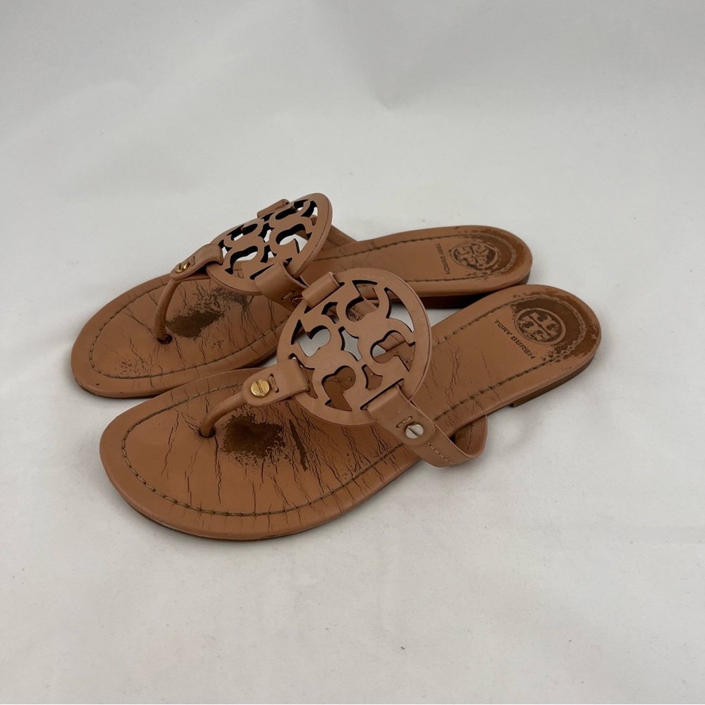 Tory Burch Tan Miller Logo Thong Sandals - Picture 2 of 8